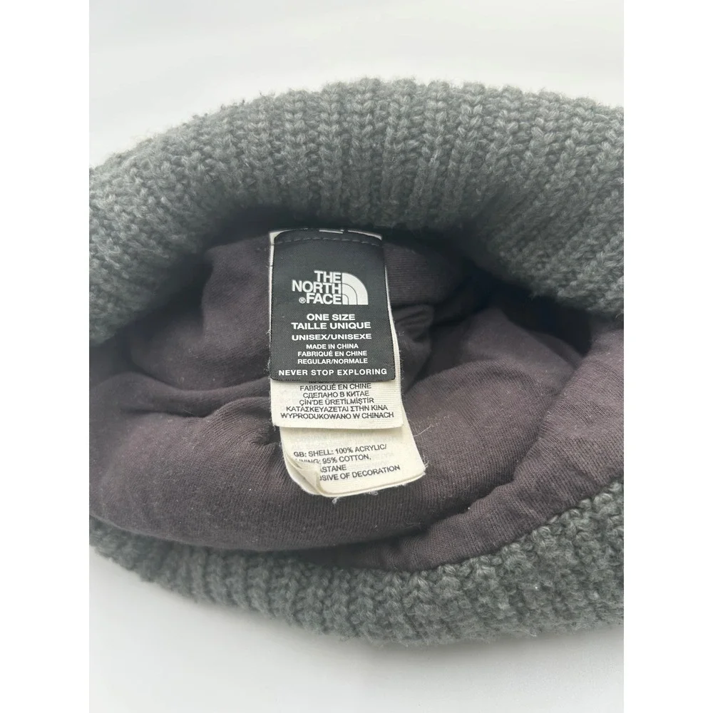 The North Face Salty Dog Beanie Grey Knit Red Box Logo Cuffed Winter Hat OS